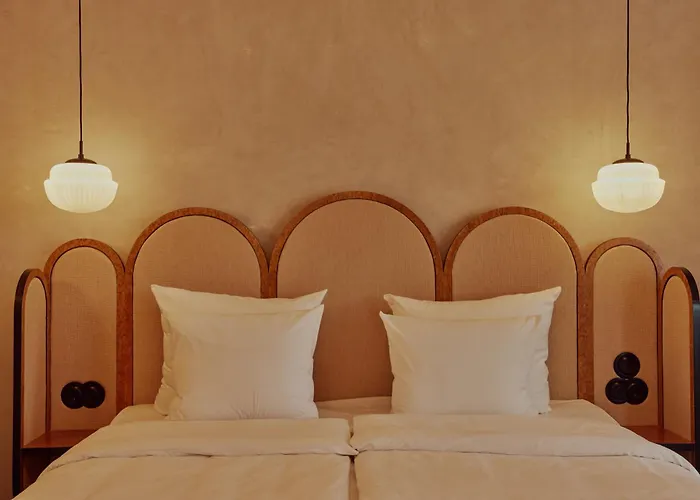 Grand Hotel