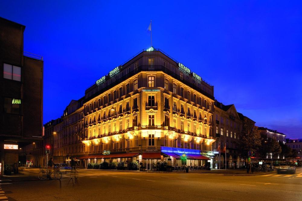 Nh Grand Joanne Hotel