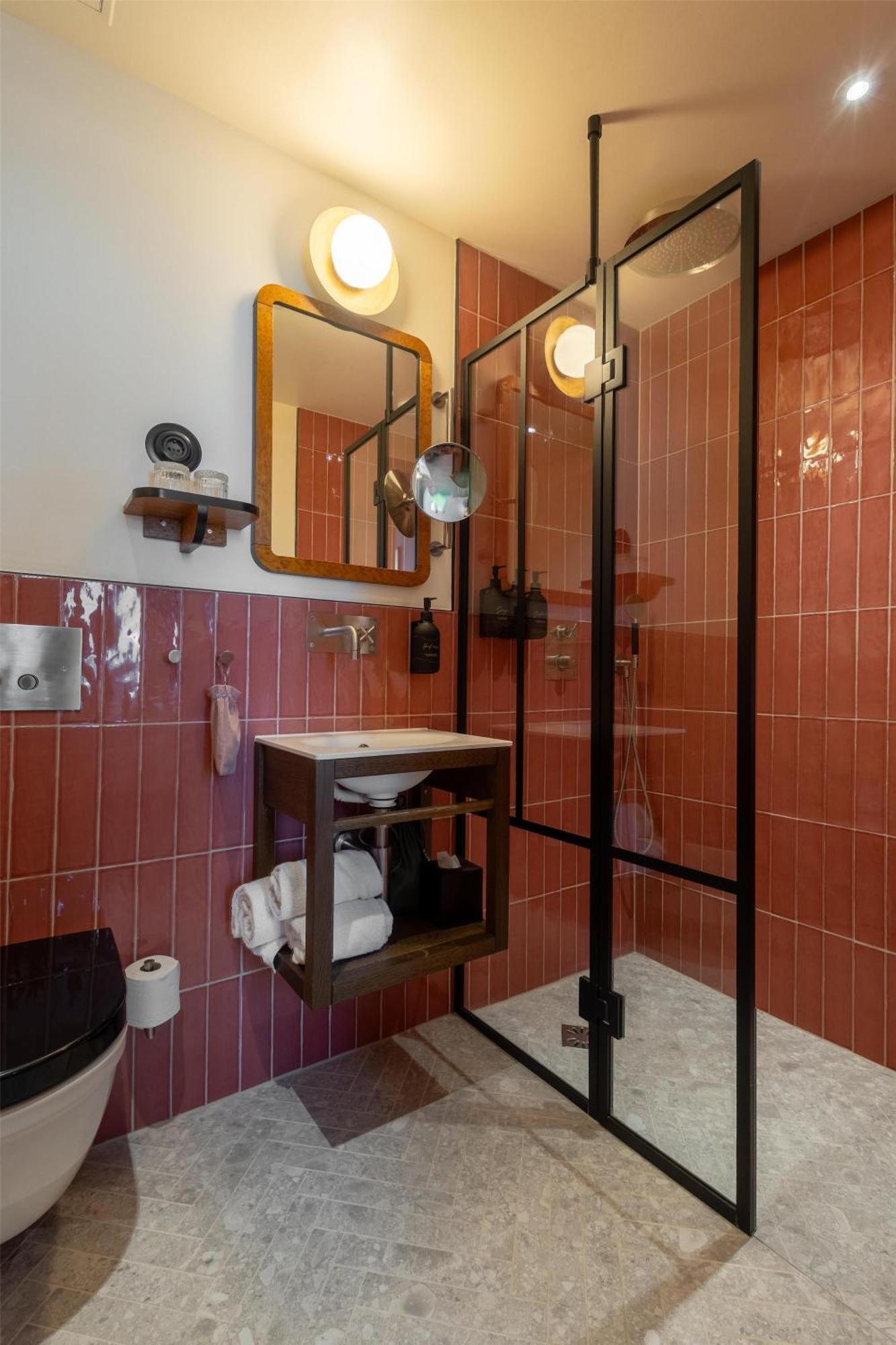 Nh Grand Joanne Hotel